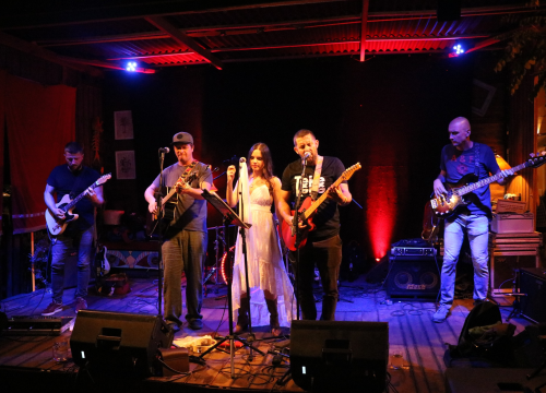 Počinje vrhunski program u Pubu 022: Oktoberest, koncerti i Urbana kviz liga!