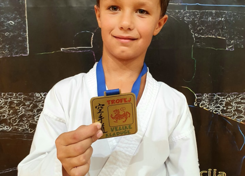 Fotografija 3 - KK Okit Vodice opet najbolji: Iz Velike Kladuše se vratili sa 11 zlatnih medalja, tri srebrene i četiri brončane