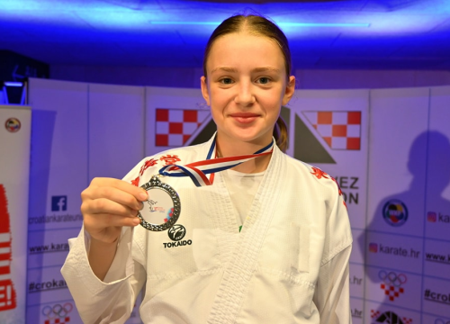 Fotografija 6 - Karataši vodičkog Okita na prvenstvu osvojili šest medalja