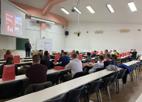 Fotografija 5 - Koji je ključ za karijerni napredak u dinamičnom IKT sektoru?