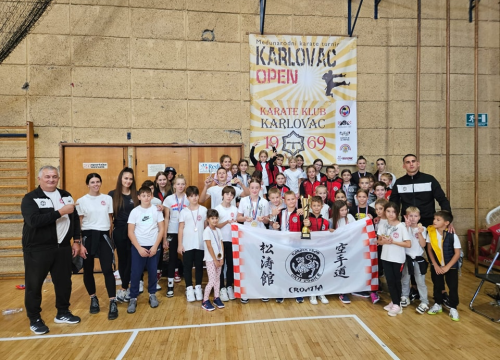Fotografija 25 - Vodički karataši na međunarodnom turniru osvojili 35 medalja