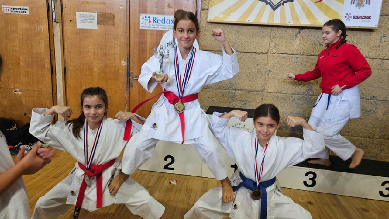 Vodički karataši na međunarodnom turniru osvojili 35 medalja
