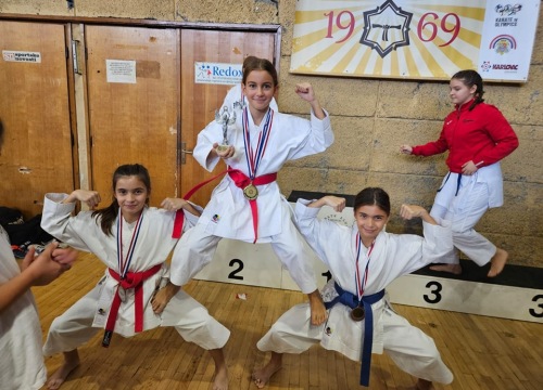 Vodički karataši na međunarodnom turniru osvojili 35 medalja