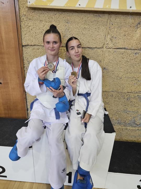 U Pirovac stiže novih sedam medalja sa karate turnira