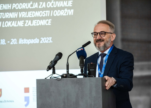 Fotografija 9 - U povodu 15. obljetnice djelovanja JU Priroda u Šibeniku otvoren znanstveno-stručni skup