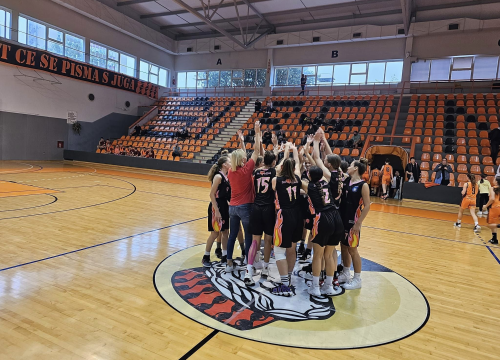 Fotografija 7 - Mlade vodičke košarkašice i drugi put u derbiju bolje od vršnjakinja Šibenika