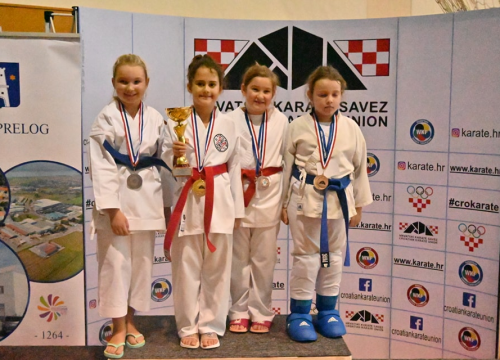Fotografija 21 - Karate klub Okit-Vodice osvojio 15 medalja na Prvenstvu Hrvatske za mlađe uzraste