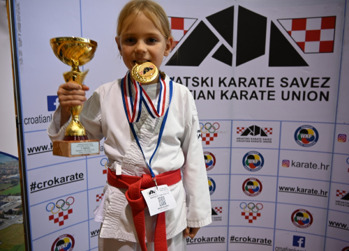Fotografija 8 - Karate klub Okit-Vodice osvojio 15 medalja na Prvenstvu Hrvatske za mlađe uzraste