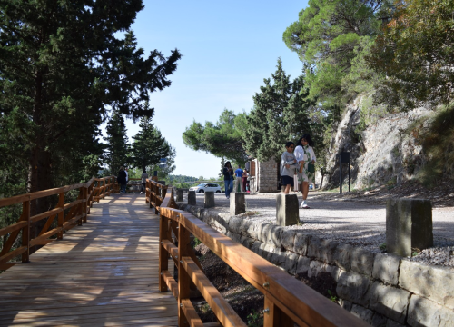 Fotografija 5 - Završeni radovi na uređenju pješačke staze ispod Skradinskog mosta