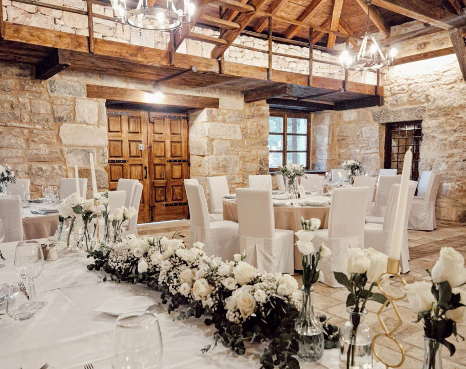 Konoba Imperial idealno je mjesto za organizaciju vjenčanja i posebnih evenata!