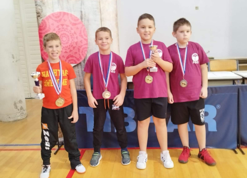 Fotografija 6 - Odličan uspjeh mladih stolnoteniskih nada iz STK Šibenik na Pagu