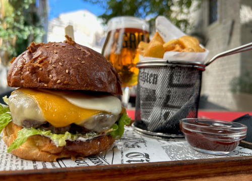 Bistro Bava vas nagrađuje na danima burgera!