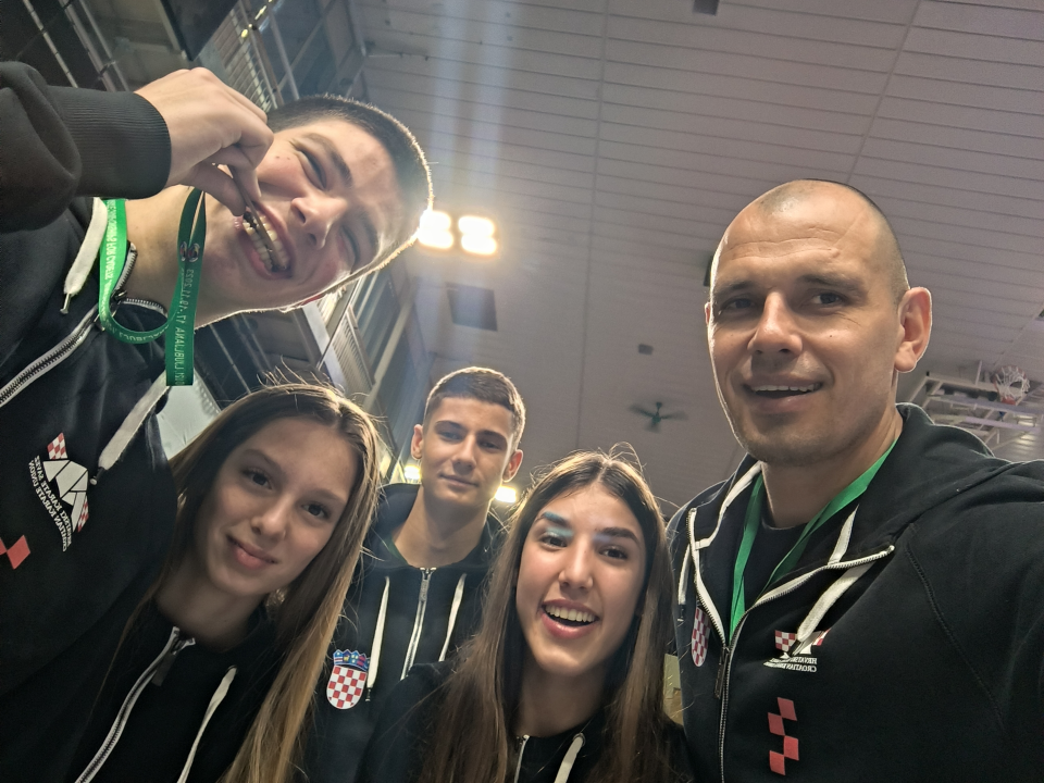 Veliki uspjeh za Karate klub Šibenik: Toma Mileta brončani na Prvenstvu Balkana!