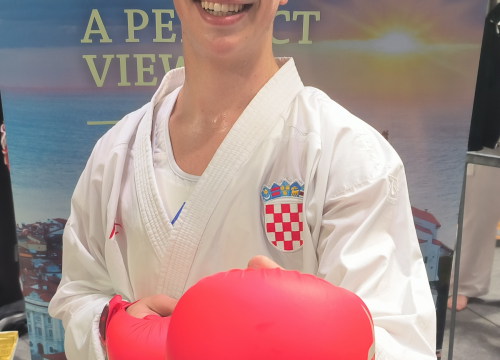 Fotografija 7 - Veliki uspjeh za Karate klub Šibenik: Toma Mileta brončani na Prvenstvu Balkana!