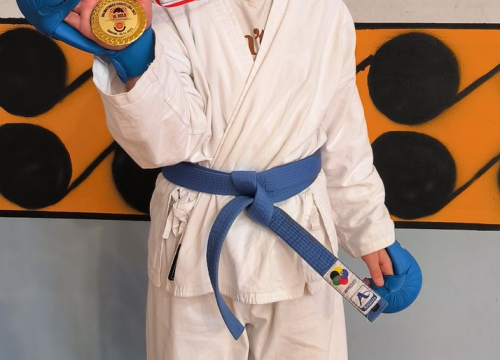 Fotografija 6 - Završno kolo Dalmatinske karate lige: Čak 25 medalja za Karate klub Šibenik 1066