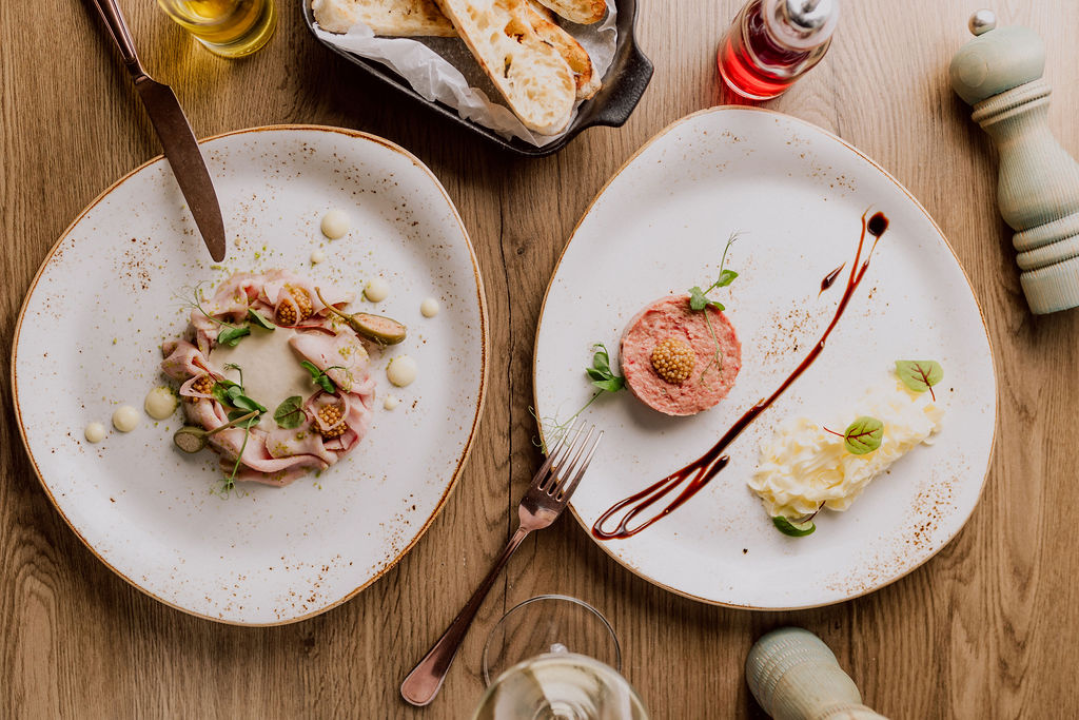 Bistro 'Kod Starog' ima novi meni i vrhunskog chefa Nikolu Knežića!