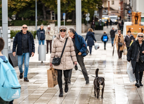 Fotografija 21 - FOTO Đir po gradu, petak 1. prosinca