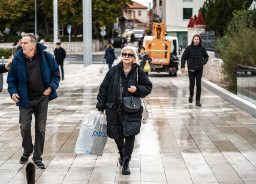 Fotografija 22 - FOTO Đir po gradu, petak 1. prosinca