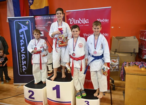 Fotografija 17 - Članovi Karate kluba Okit Vodice na međunarodnom turniru osvojili deset zlata, pet srebra i pet bronci