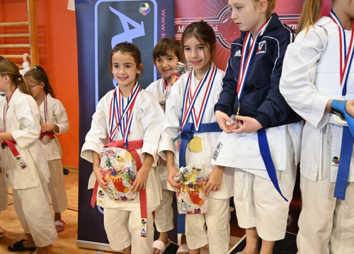 Fotografija 8 - Članovi Karate kluba Okit Vodice na međunarodnom turniru osvojili deset zlata, pet srebra i pet bronci