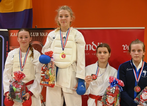 Fotografija 5 - Članovi Karate kluba Okit Vodice na međunarodnom turniru osvojili deset zlata, pet srebra i pet bronci