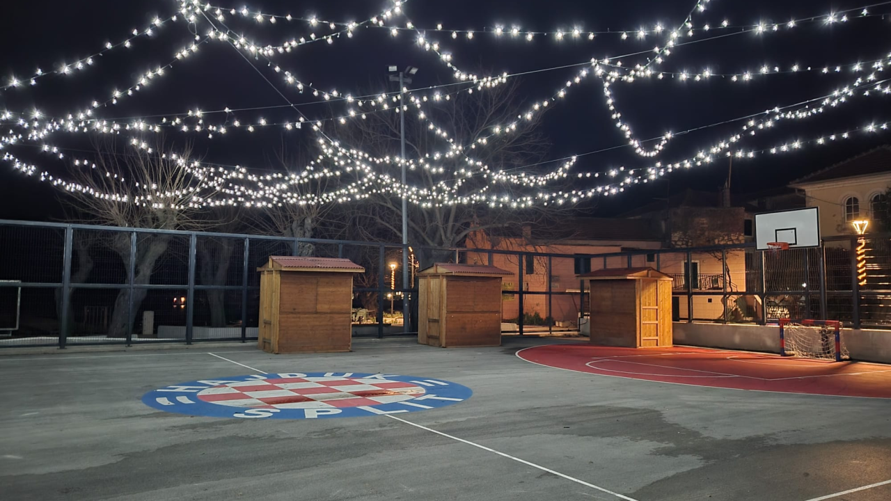 Advent pod murvom i ove godine u Skradinu, spremili su zanimljiv program