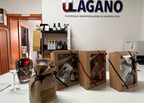 Fotografija 3 - Sorriso Beauty Centar časti popustima na vrhunske pakete tretmana!