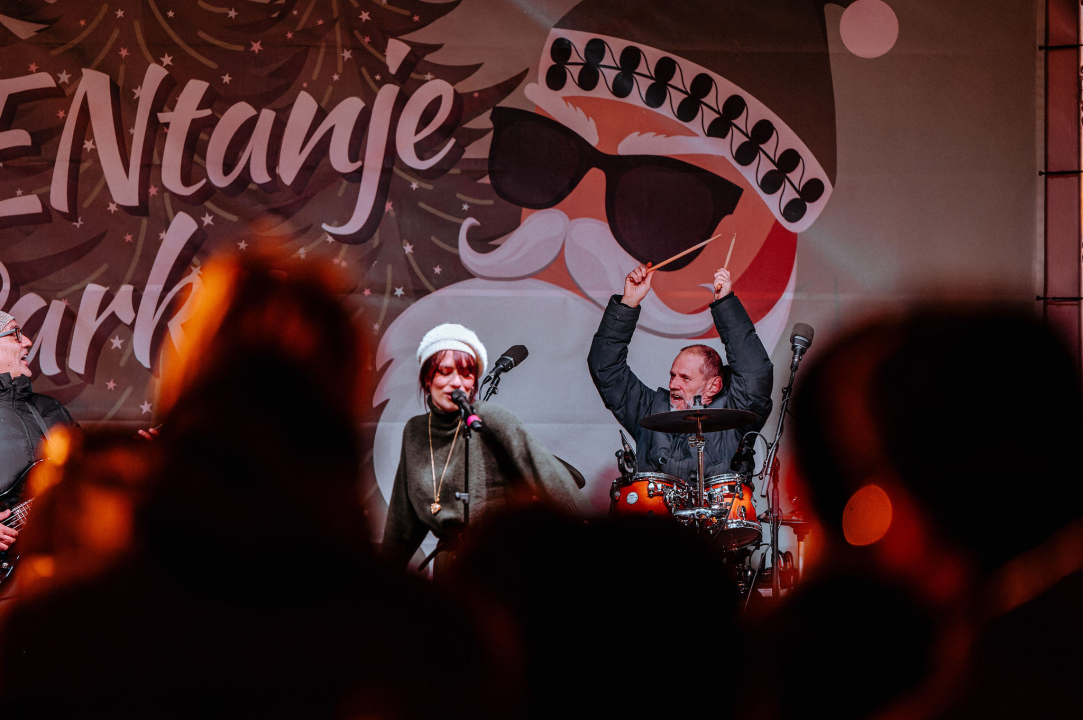 Legendarni jazz sastav Black Coffee sinoć preuzeo Adventuru, večeras Neno Belan