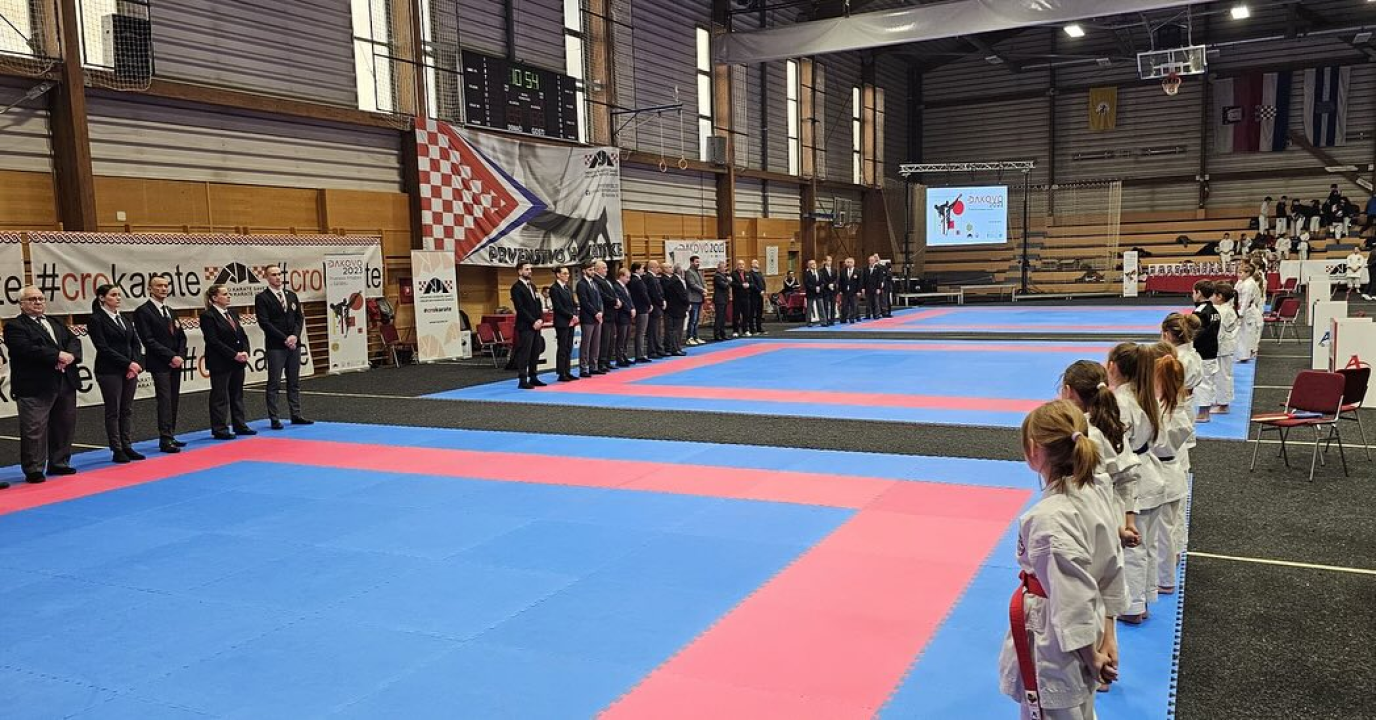 Ekipa iz Mimca uspješna u Đakovu na debitantskom nastupu na Prvenstvu Hrvatske