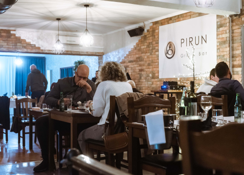 Fotografija 4 - Posjetite novootvoreni Pirun Grill & Bar i uživajte u sočnim jelima s roštilja!