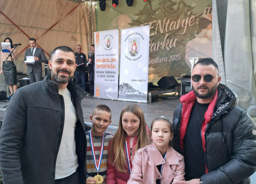 Fotografija 21 - Rezime godine: Karate klub Šibenik 1066 sustavno nastavlja djelovati, rasti i razvijati se