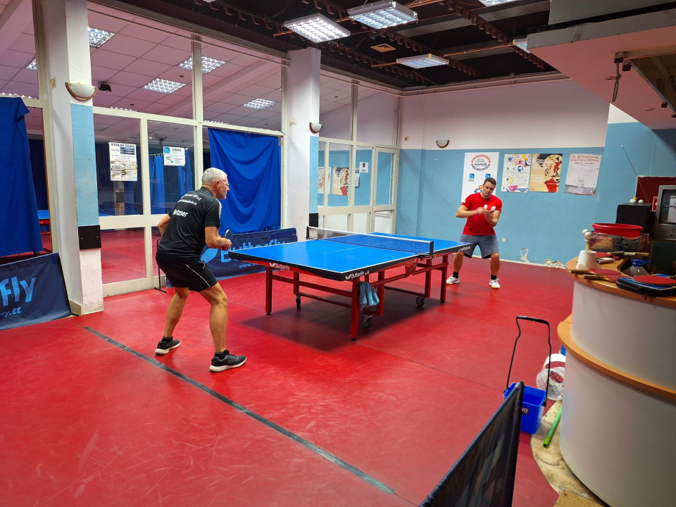 Zlarinski Papentaš pobjednik je jesenskog dijela stolnoteniske rekreativne lige