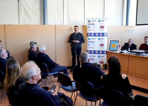 Fotografija 5 - Predstavljena monografija  'Sunčanom stranom Crnice'