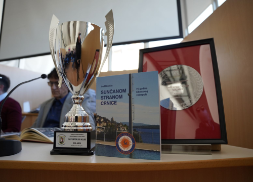 Fotografija 3 - Predstavljena monografija  'Sunčanom stranom Crnice'