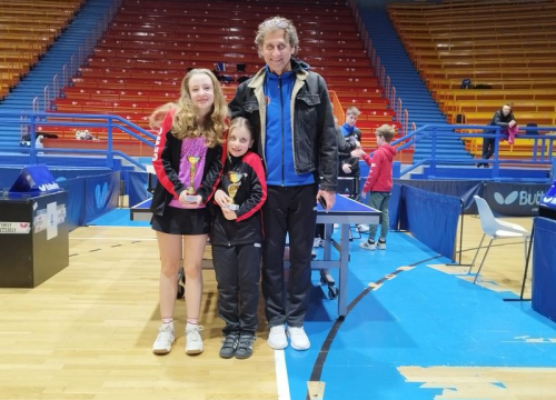 Fotografija 5 - Fenomenalan uspjeh Stolnoteniskog kluba Šibenik u Zagrebu