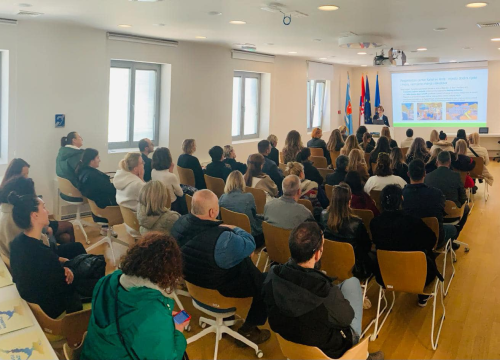 Fotografija 2 - Turistički djelatnici i predstavnici agencija obišli Posjetiteljski centar 'Kanal sv. Ante'