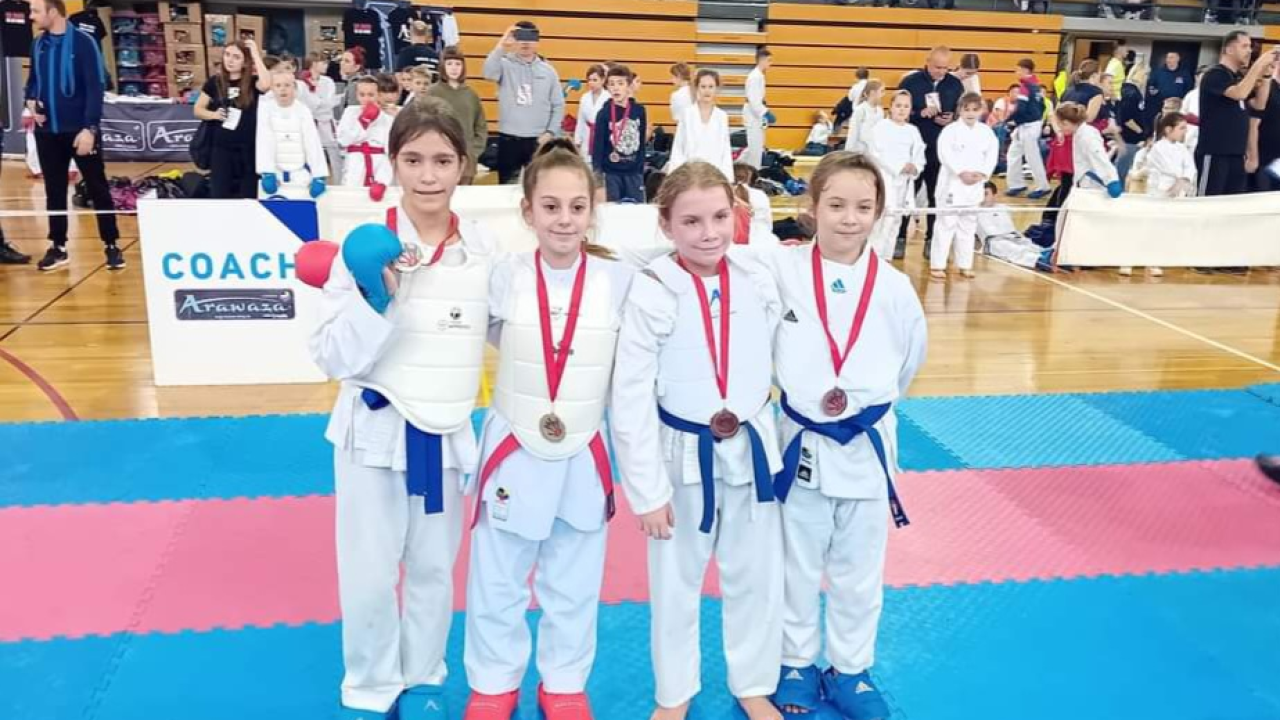 Murterski karataši osvojili tri medalje na turniru koji je okupio 491 natjecatelja