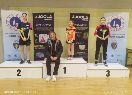 Fotografija 2 - Ponovno fenomenalan uspjeh Stolnoteniskog kluba Šibenik u Dugom Selu