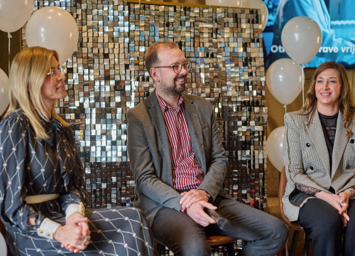 Fotografija 6 - Adele, Kate Middleton i Brad Pitt progovorili: Suvremeno liječenje atopijskog dermatitisa nije utopija