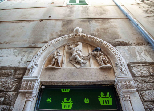 Fotografija 8 - Gradonačelnik obišao obnovljene renesansne i gotičke stupove: 'Stara gradska jezgra nije zaboravljena'