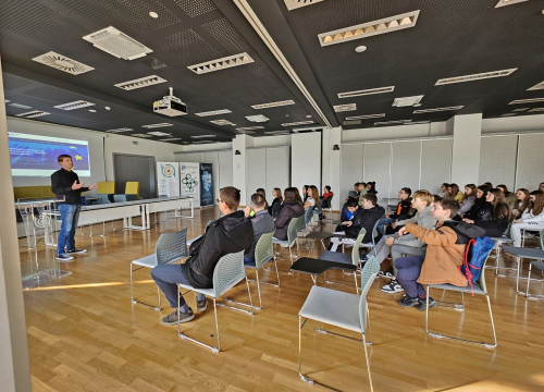Fotografija 16 - Završila je terenska nastava u sklopu projekta Regionalni znanstveni centar RaSTEM!