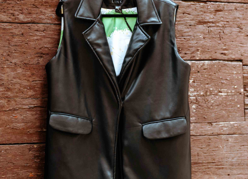 Fotografija 10 - U Galeriji Juraj Dalmatinac potražite odjeću koju nosi i Elvisova supruga Priscilla