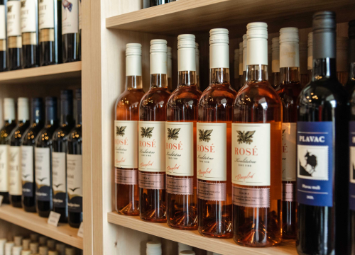 Fotografija 5 - Ludilo u Građi za 8. mart: Što to privlači mase?