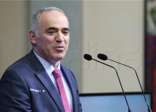 Rusija dodala šahovskog velemajstora Kasparova na popis 'terorista i ekstremista'