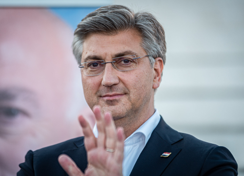 Brzinski pregled dok se Plenković ne pojavi: Tko u Šibeniku uhljebljuje, a tko samo voli pomagati ljudima?