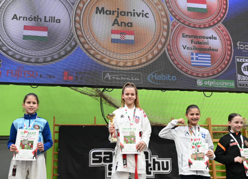 Fotografija 10 - Karataši KK Okit popeli se na pobjedničko postolje u Mađarskoj