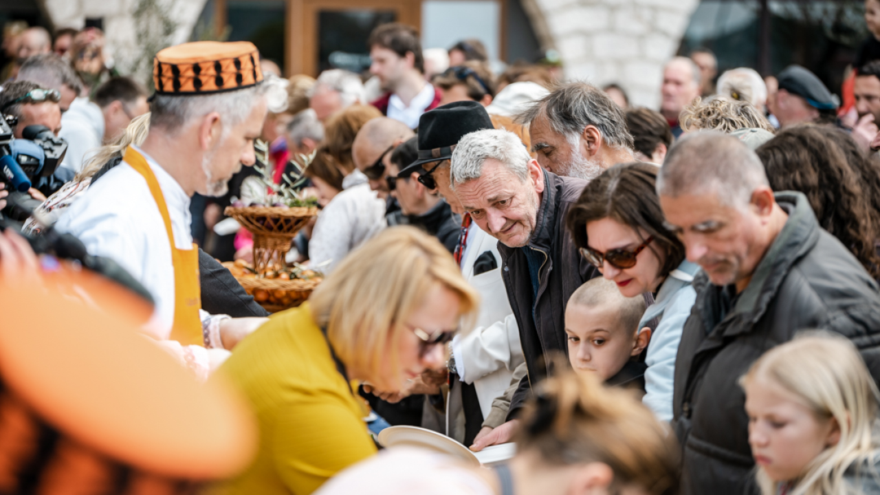 Uskrsnica za šibenske umirovljenike nema ni ove godine, ali ima za službenike i namještenike Grada
