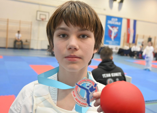 Fotografija 12 - Vodički karataši vraćaju se kući sa 41 medaljom