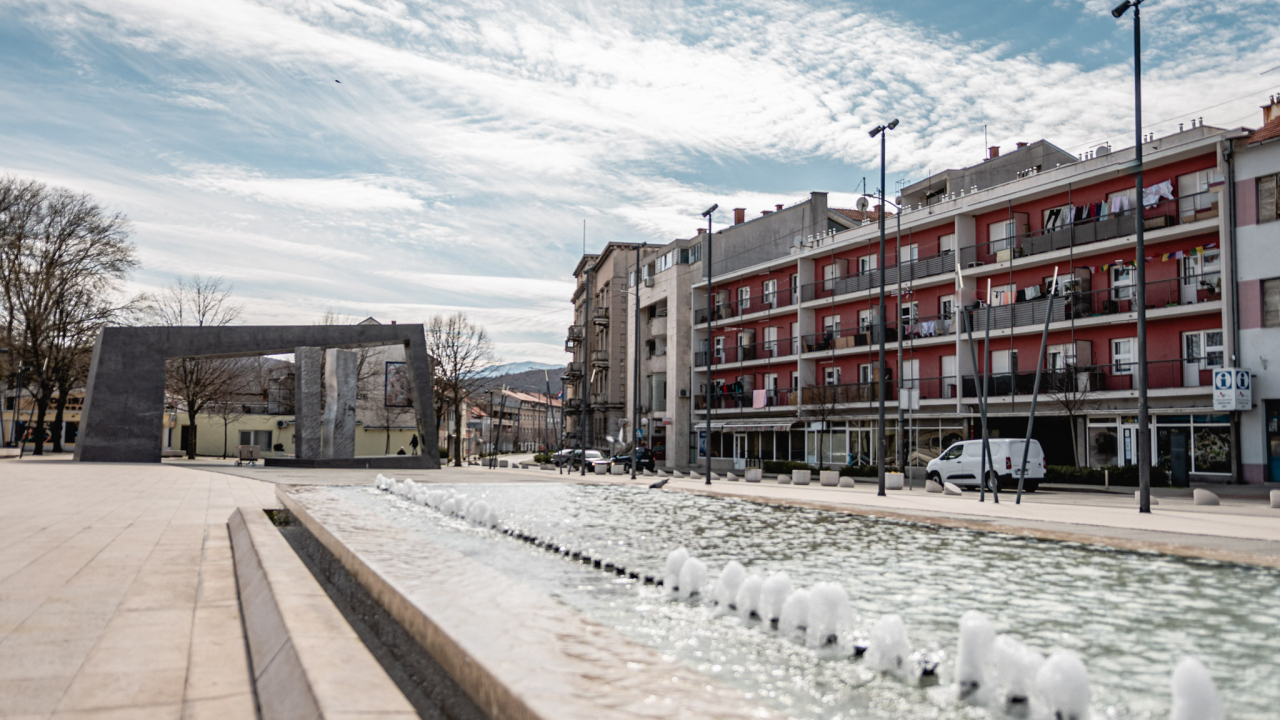 U Kninu uređene 4 zgrade za djelatnike u zdravstvu i STEM nastavnike, stanarina je simbolična