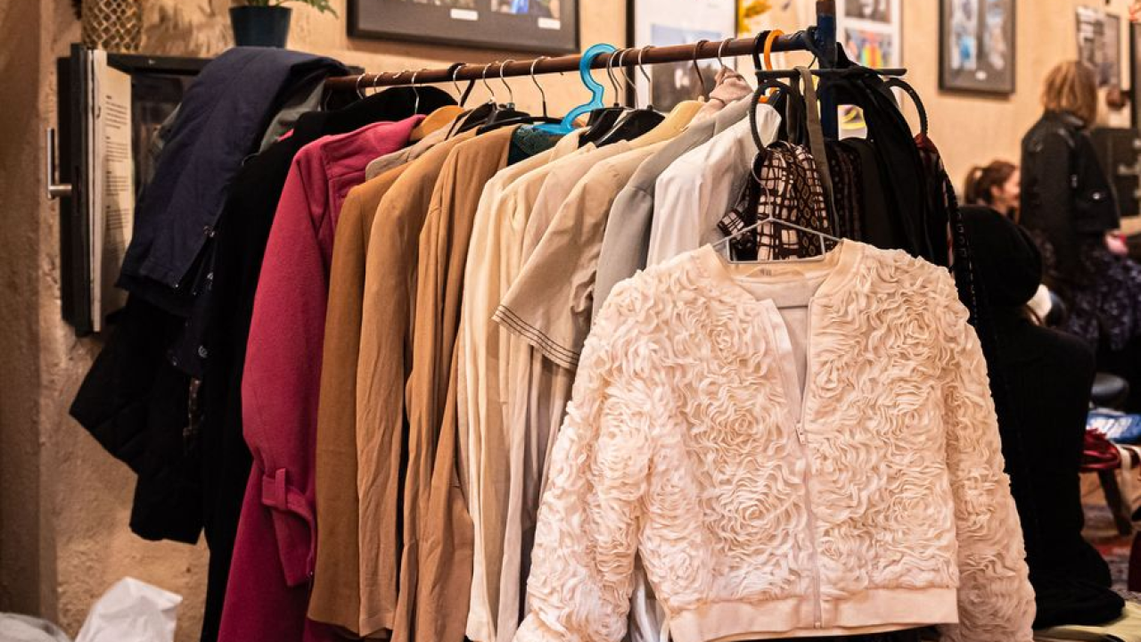 Petak popodne rezervirajte za buvljak u Azimutu